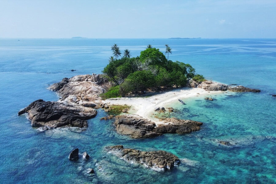 Bintan Island Hopping Balau Island Penyusuk Island Adventure